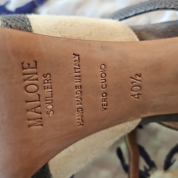 MALONE SOULIERS Veronica Suede Ankle-Strap Pump, Ivory/Gray, Sz 40 1/2 - Picture 6 of 6